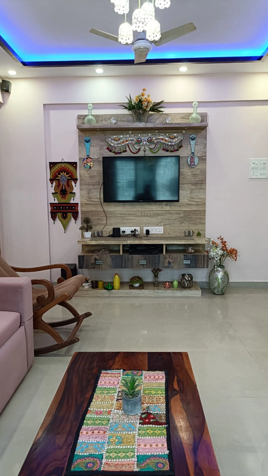 1 BHK Flat for Rent in Mantri Park, Goregaon East