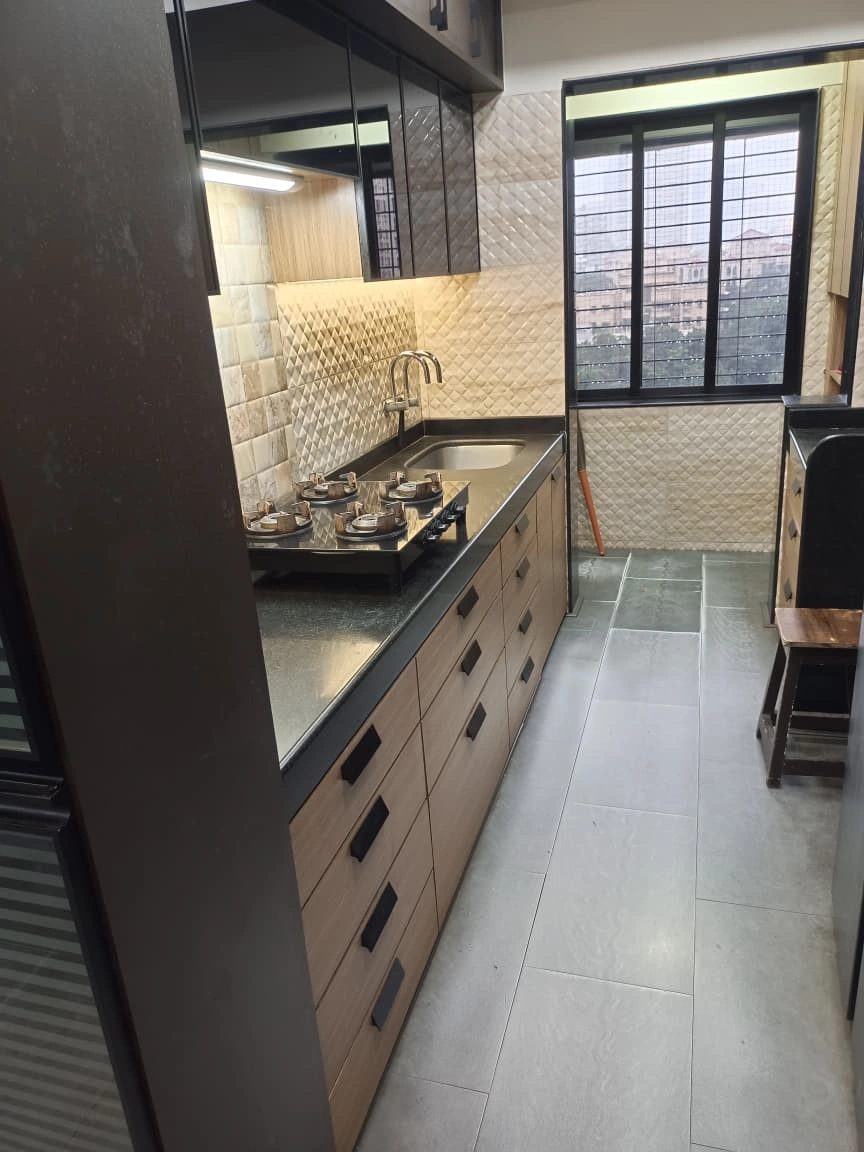 2 BHK Flat for Rent in Mangal Kripa Society, Malad West