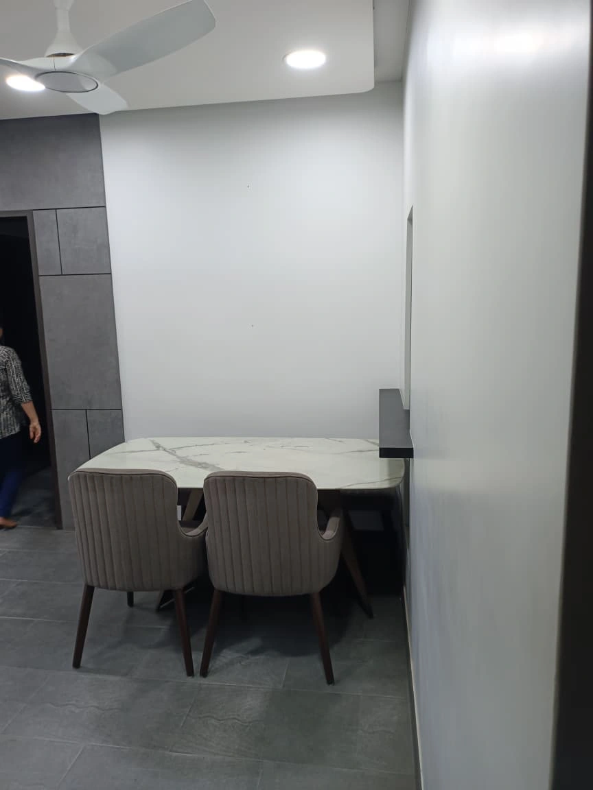 2 BHK Flat for Rent in Mangal Kripa Society, Malad West