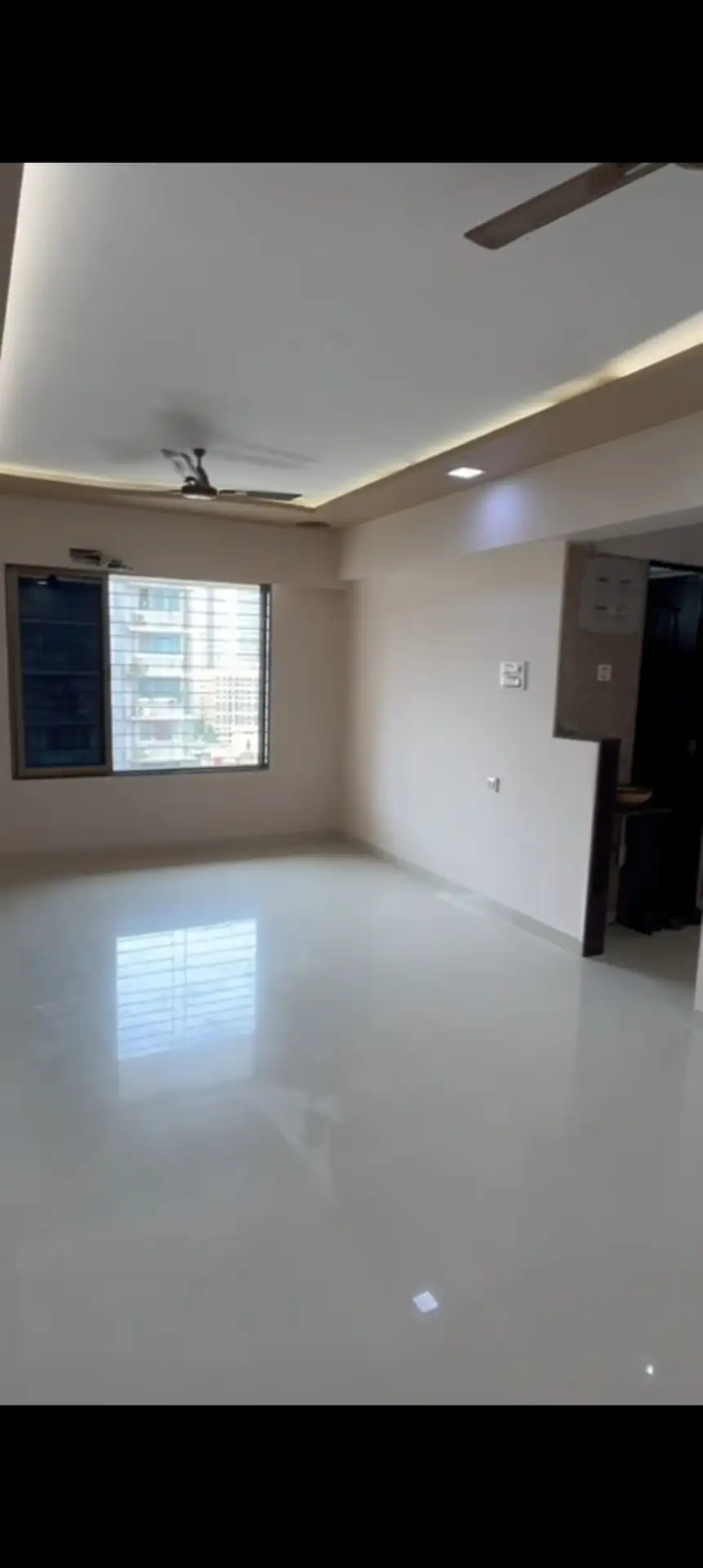 2 BHK Flat for Rent in Kairali Tower, Goregaon West