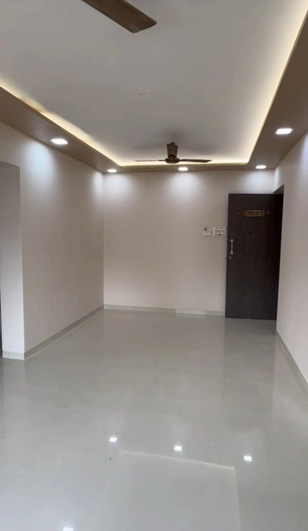 2 BHK Flat for Rent in Kailrai Tower, Goregaon West