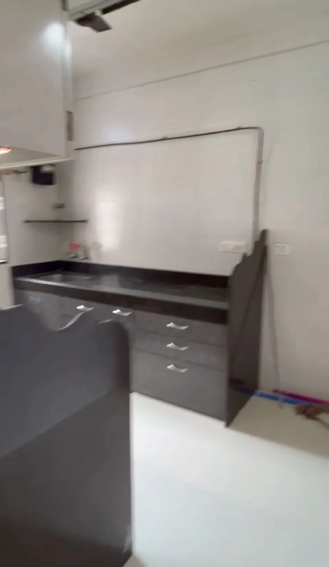 2 BHK Flat for Rent in Kailrai Tower, Goregaon West