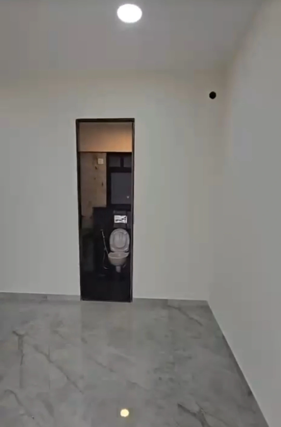 2 BHK Flat for Rent in Ajmera Boulevard Tower, Malad West