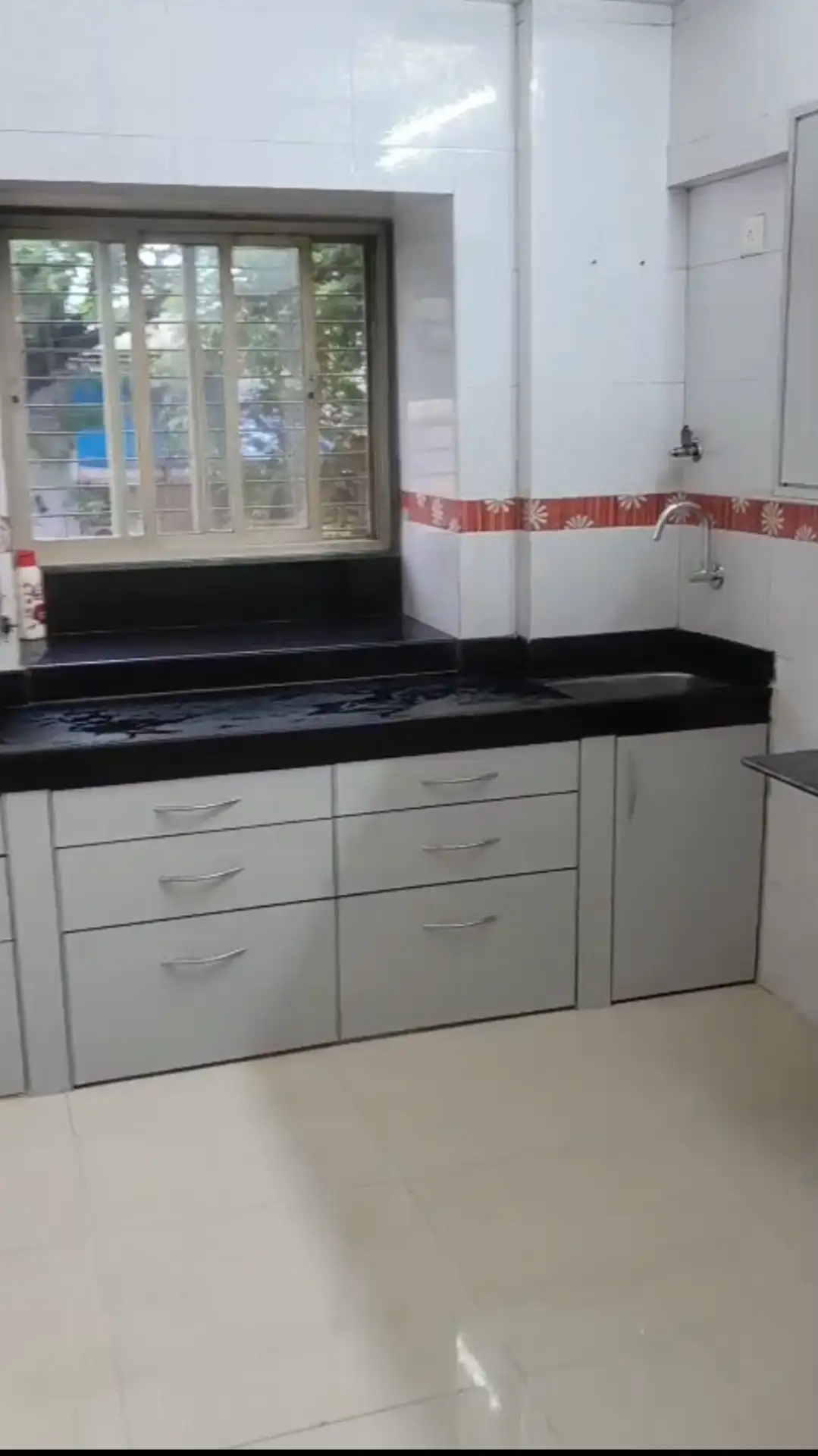 1 BHK Flat for Rent in Sejal Park, Goregaon West
