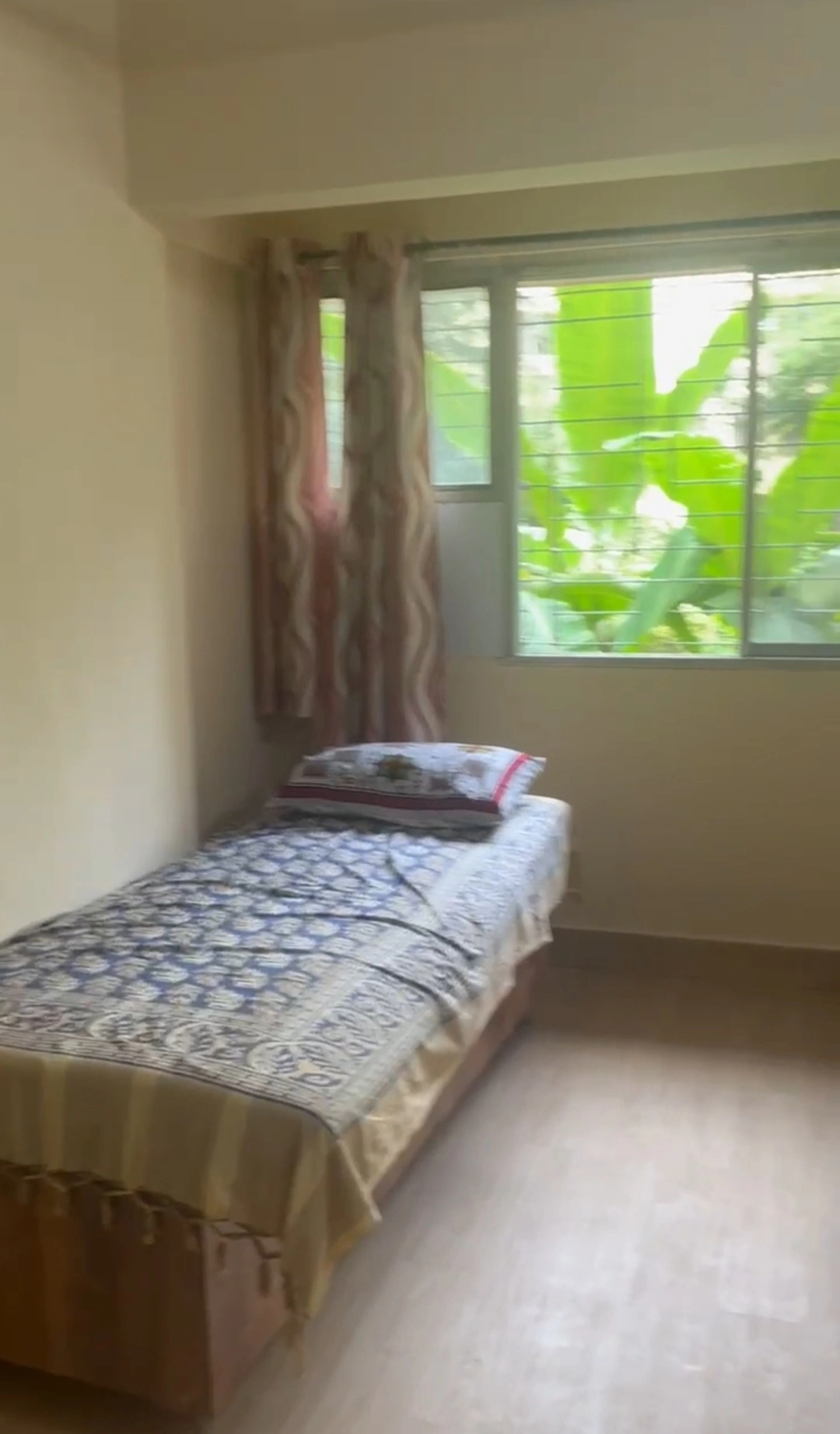 Double Sharing Room Girls only Flat for PG in Atlanta Building, Malad West