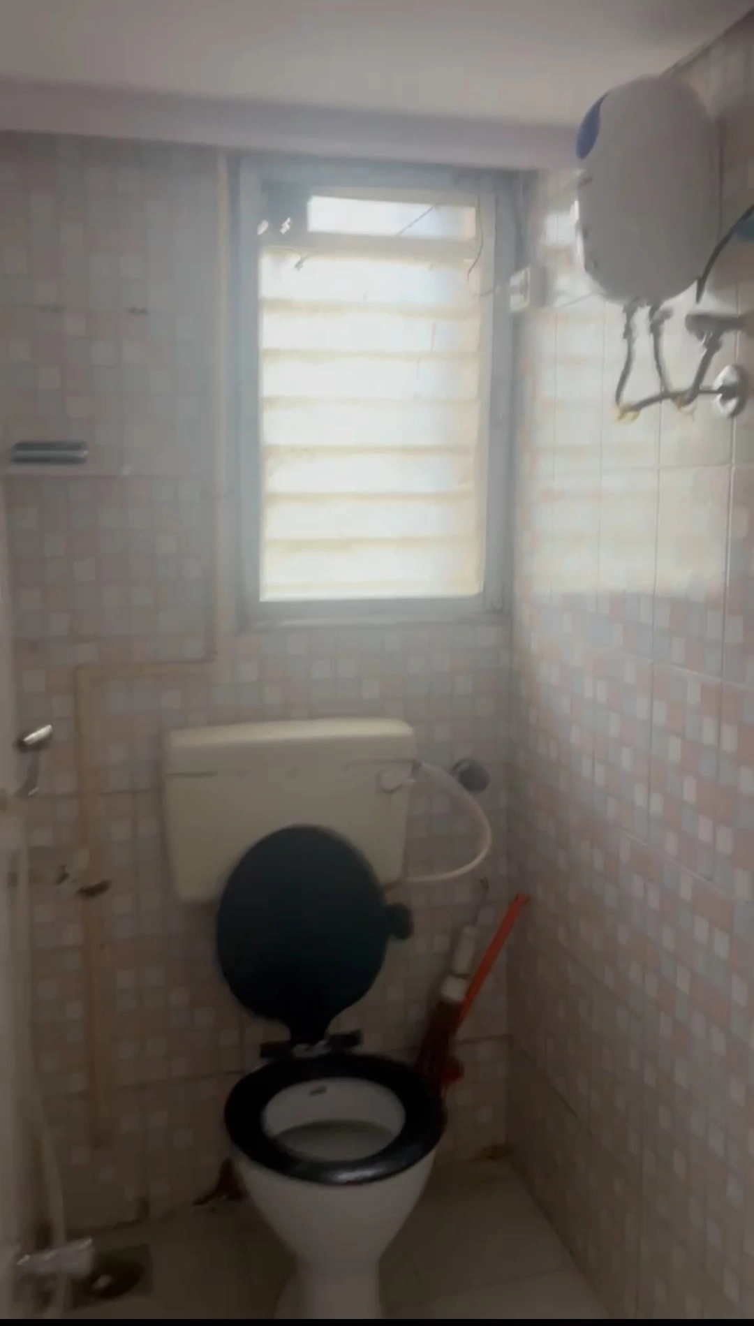 Double Sharing Room Girls only Flat for PG in Atlanta Building, Malad West