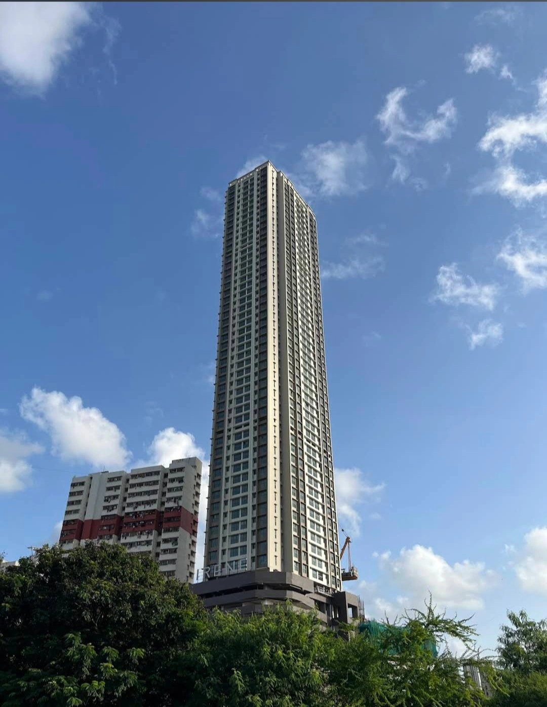 2 BHK Flat for Rent in Sheth Irene Tower, Malad West