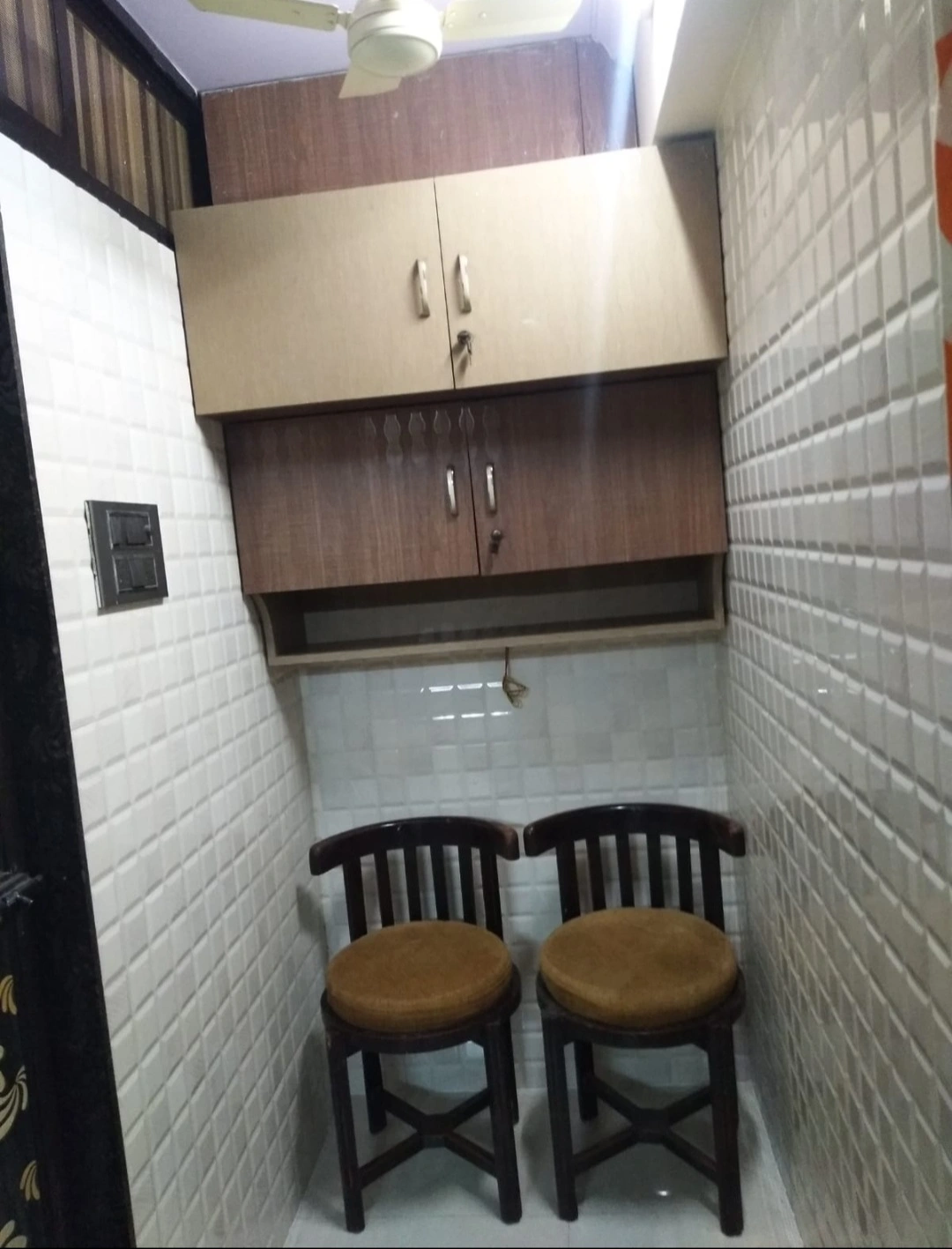 1 BHK Flat for Rent in MG Road, Goregaon West