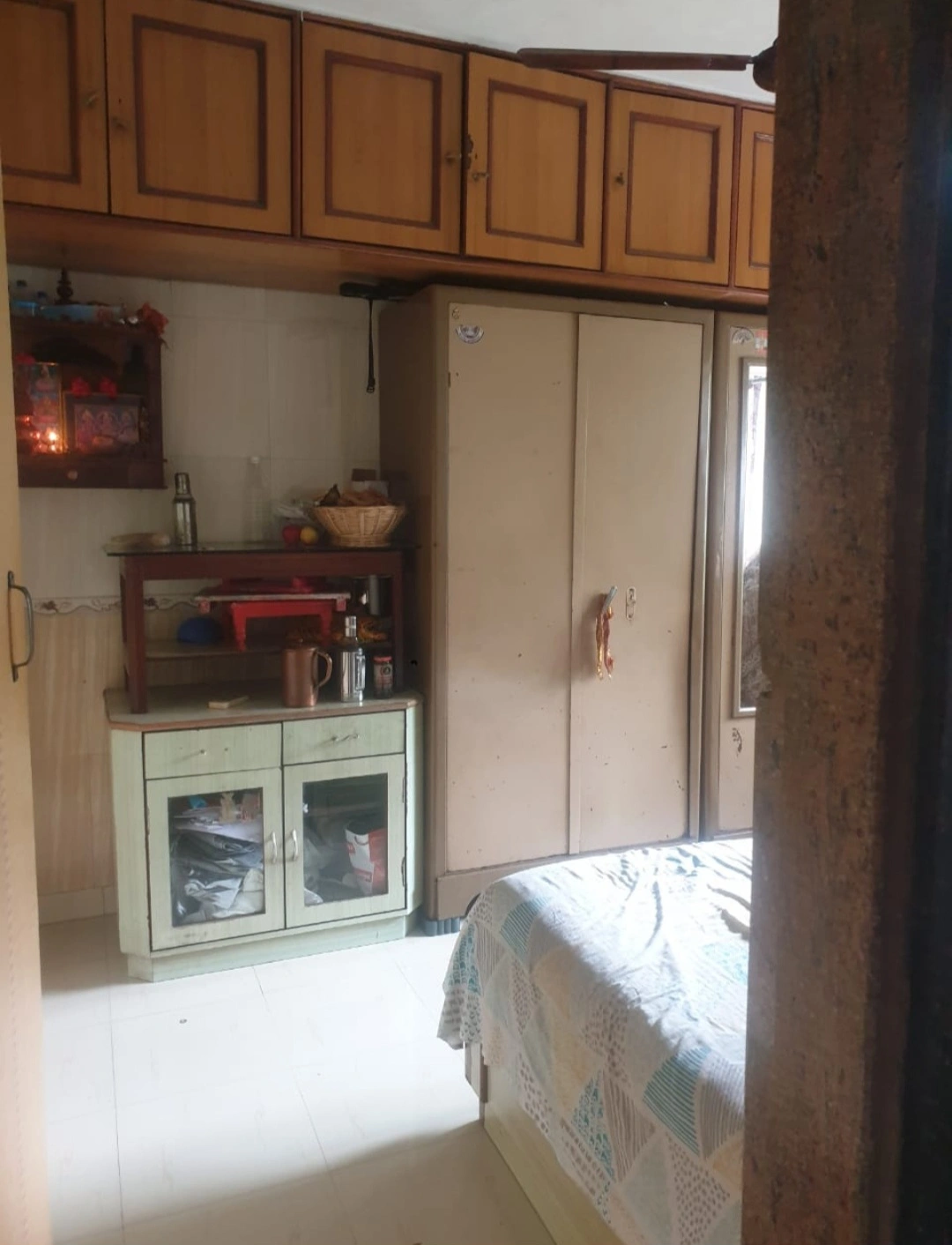 2 BHK Flat for Rent in Shiv Kriti Society , Malad West