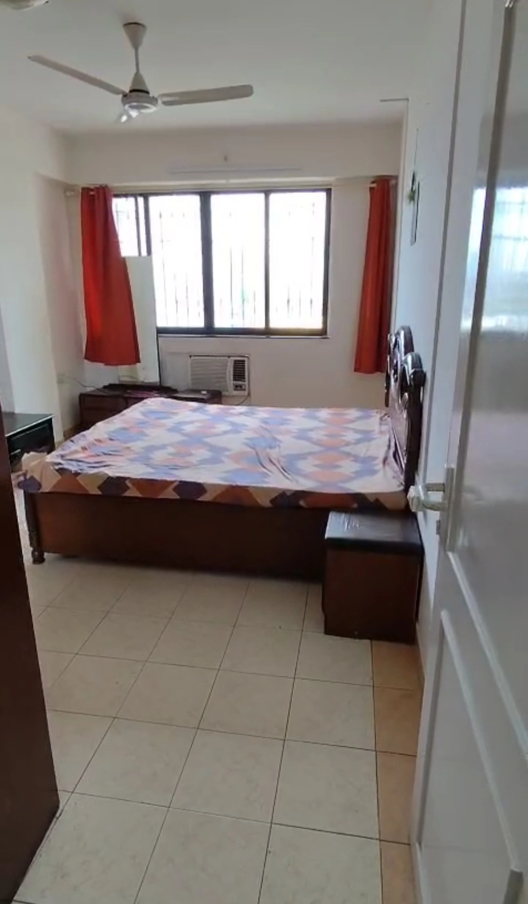 2 BHK Flat for Rent in Ankur Apartment, Goregaon West