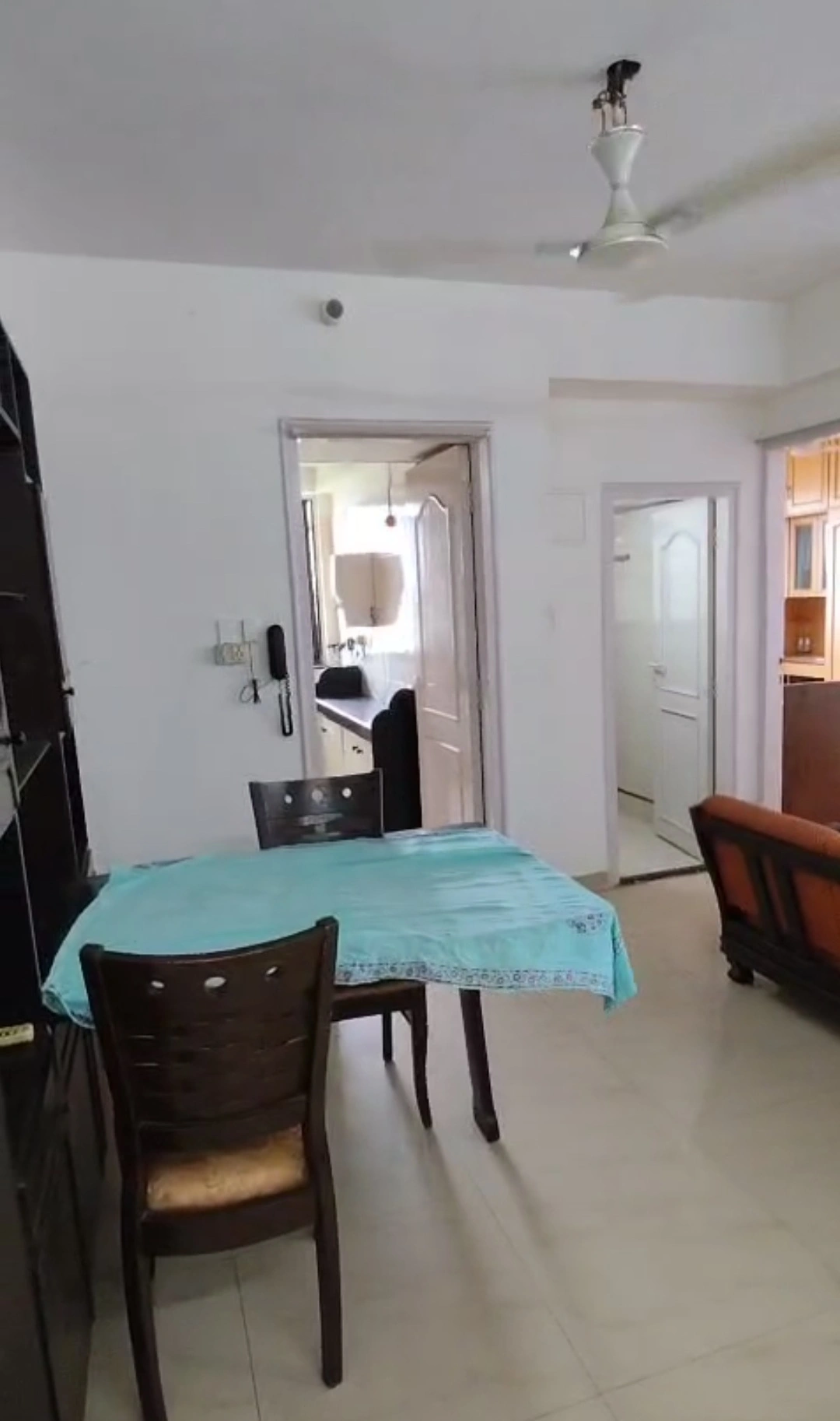 2 BHK Flat for Rent in Ankur Apartment, Goregaon West