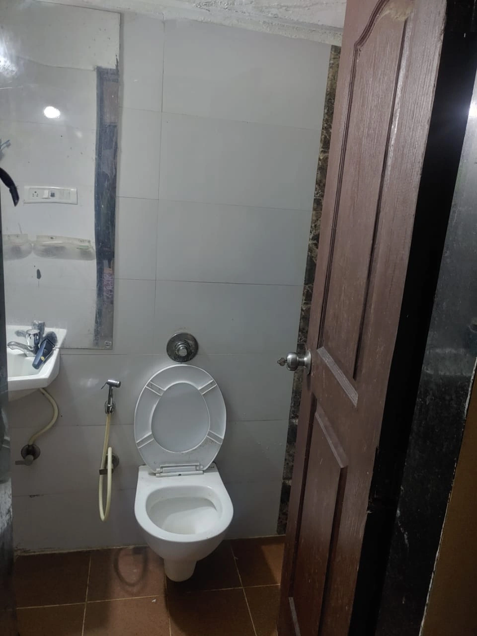 1 BHK Flat for Rent in Sethia Green View, Goregaon West