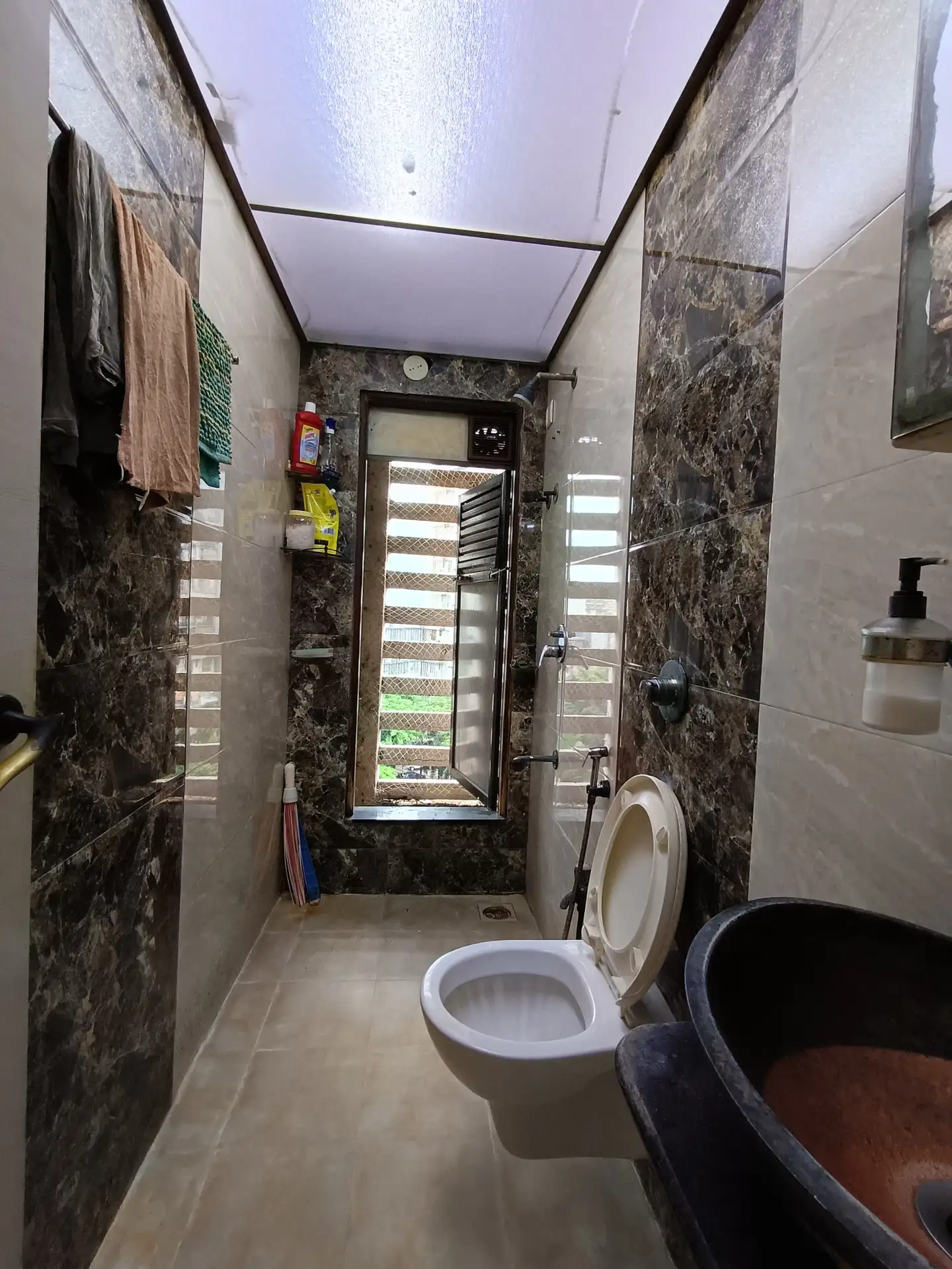 2 BHK Flat for Rent in Sethia Link View, Goregaon West