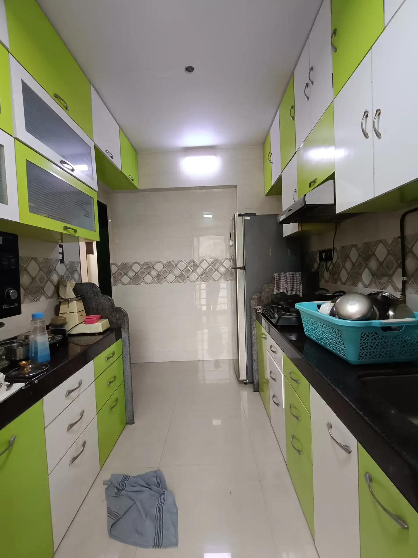 2 BHK Flat for Rent in Sethia Link View, Goregaon West