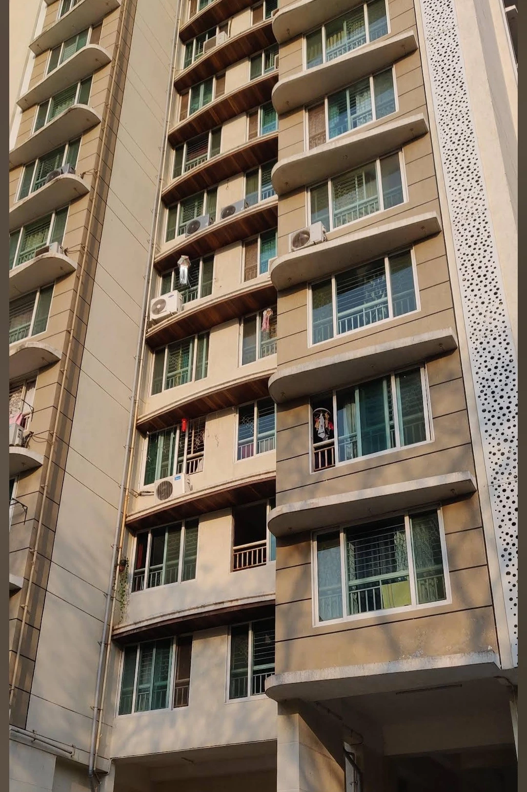 3 BHK Flat for Rent in Kabra Aurum, Goregaon West