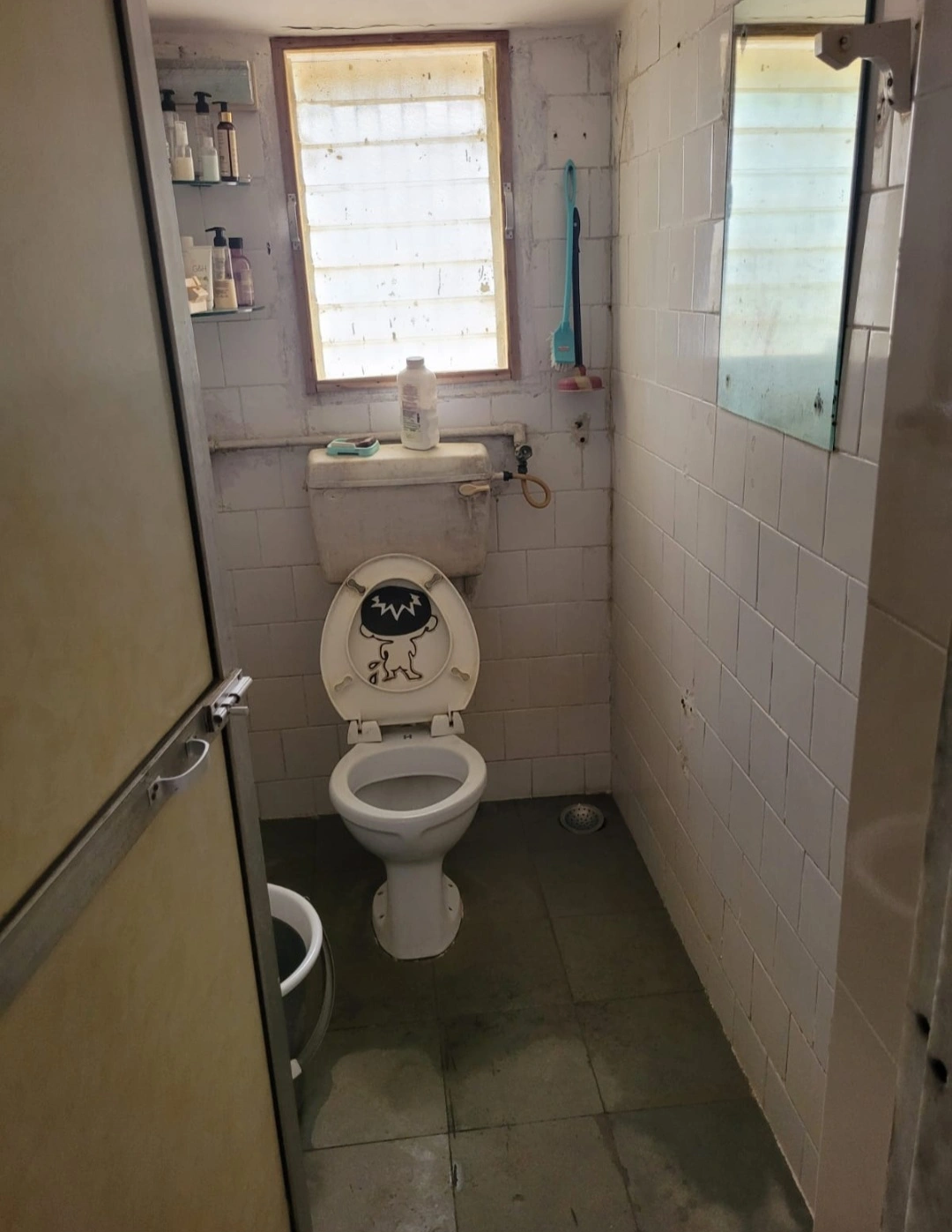 2 BHK Flat for Rent in Jal Niddhi Society, Malad West
