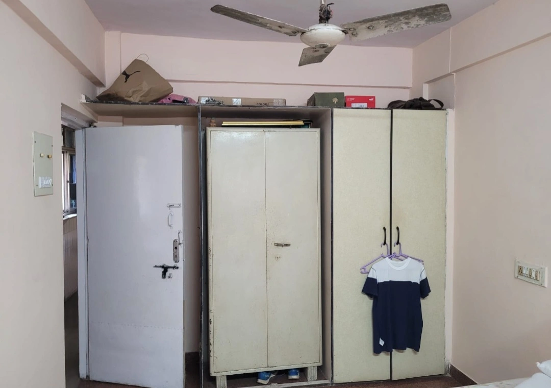 2 BHK Flat for Rent in Jal Niddhi Society, Malad West