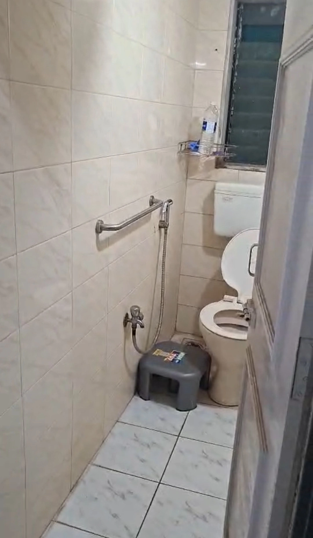 1 BHK Flat for Rent in Ahimsha Dham, Malad West