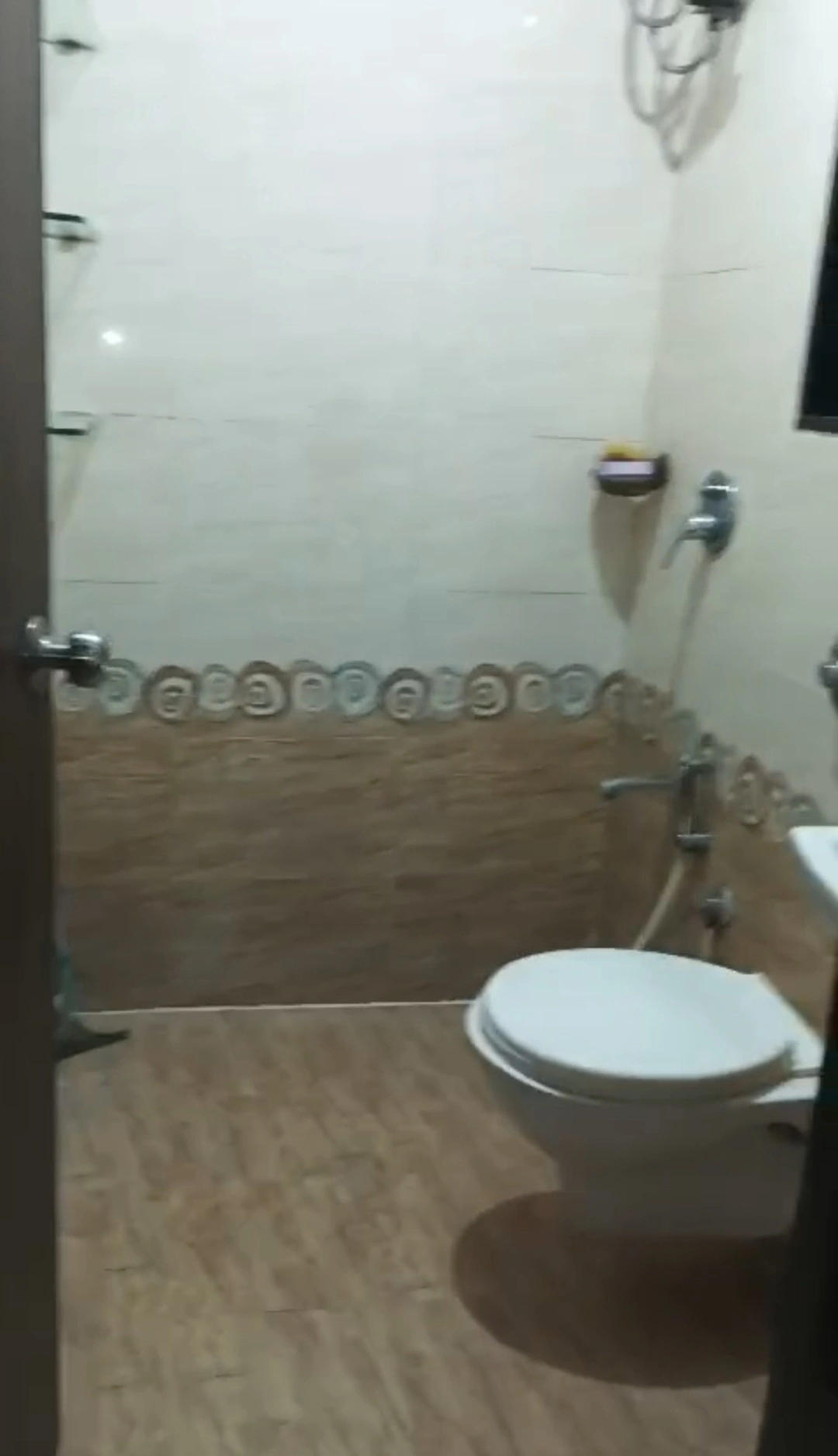 2 BHK Flat for Rent in Sethia Sea View, Goregaon West