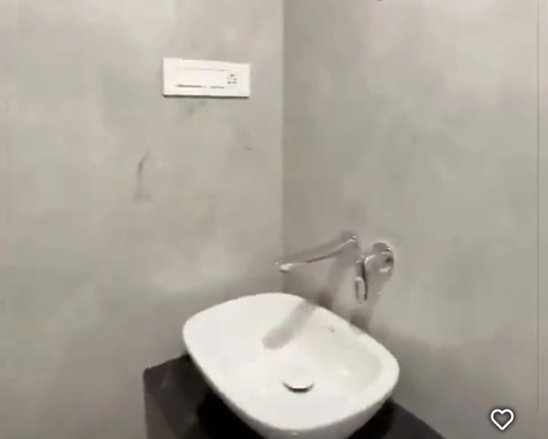 2 BHK Flat for Rent in Laxmi Shrusthi Tower , Goregaon West