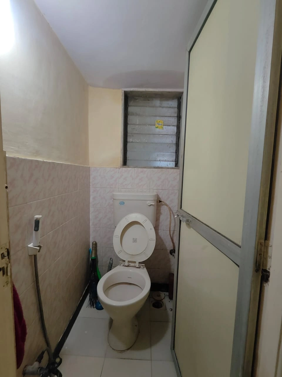 1RK Flat for Rent in Neelkamal Society, Malad West