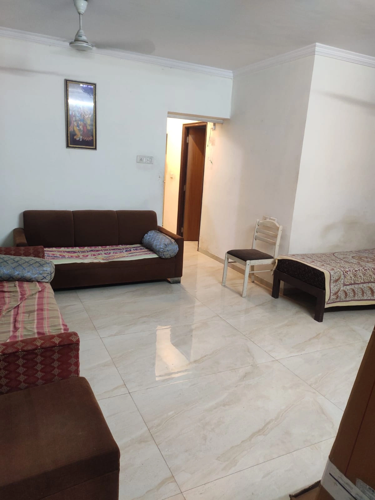 2 BHK Flat for Rent in Dheeraj Sagar Society, Malad West