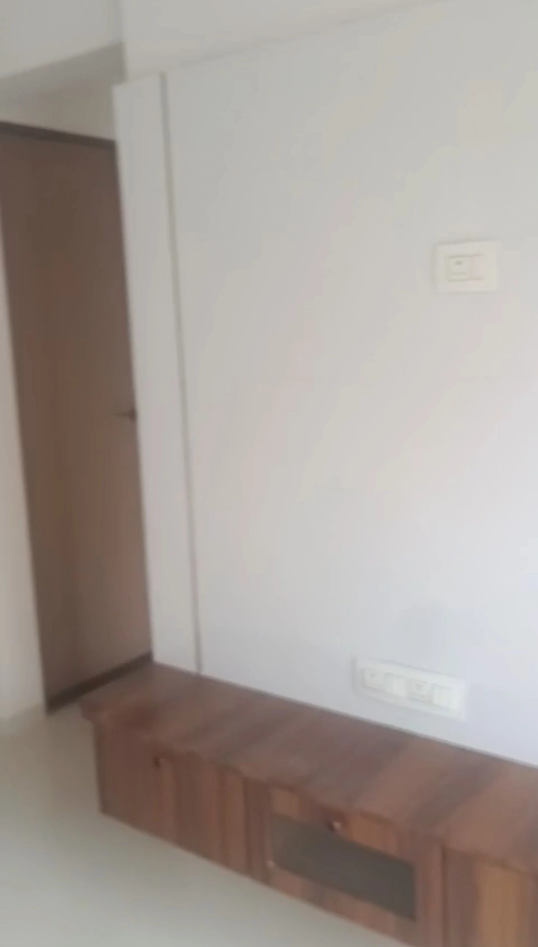1 BHK Flat for Rent in Oxford Navrang Crystal, Goregaon West