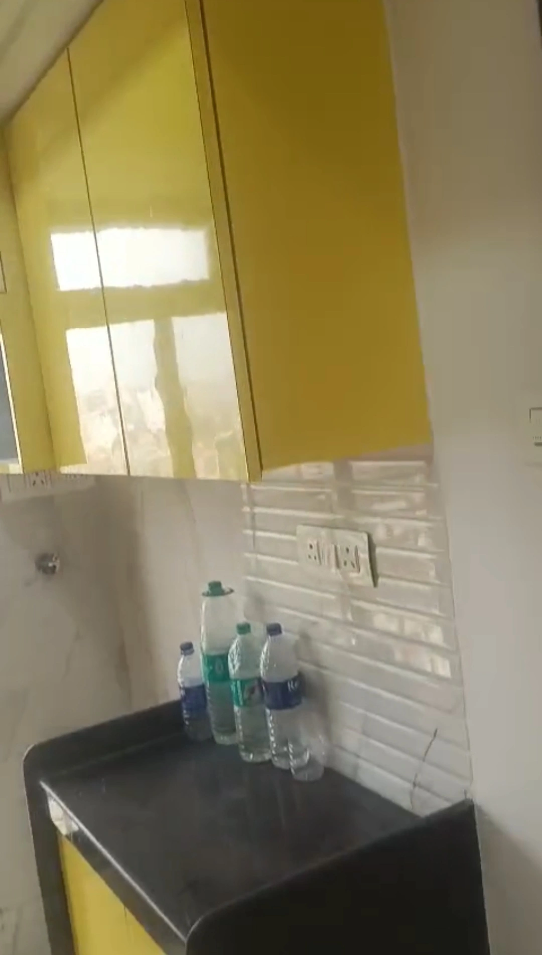 1 BHK Flat for Rent in Oxford Navrang Crystal, Goregaon West