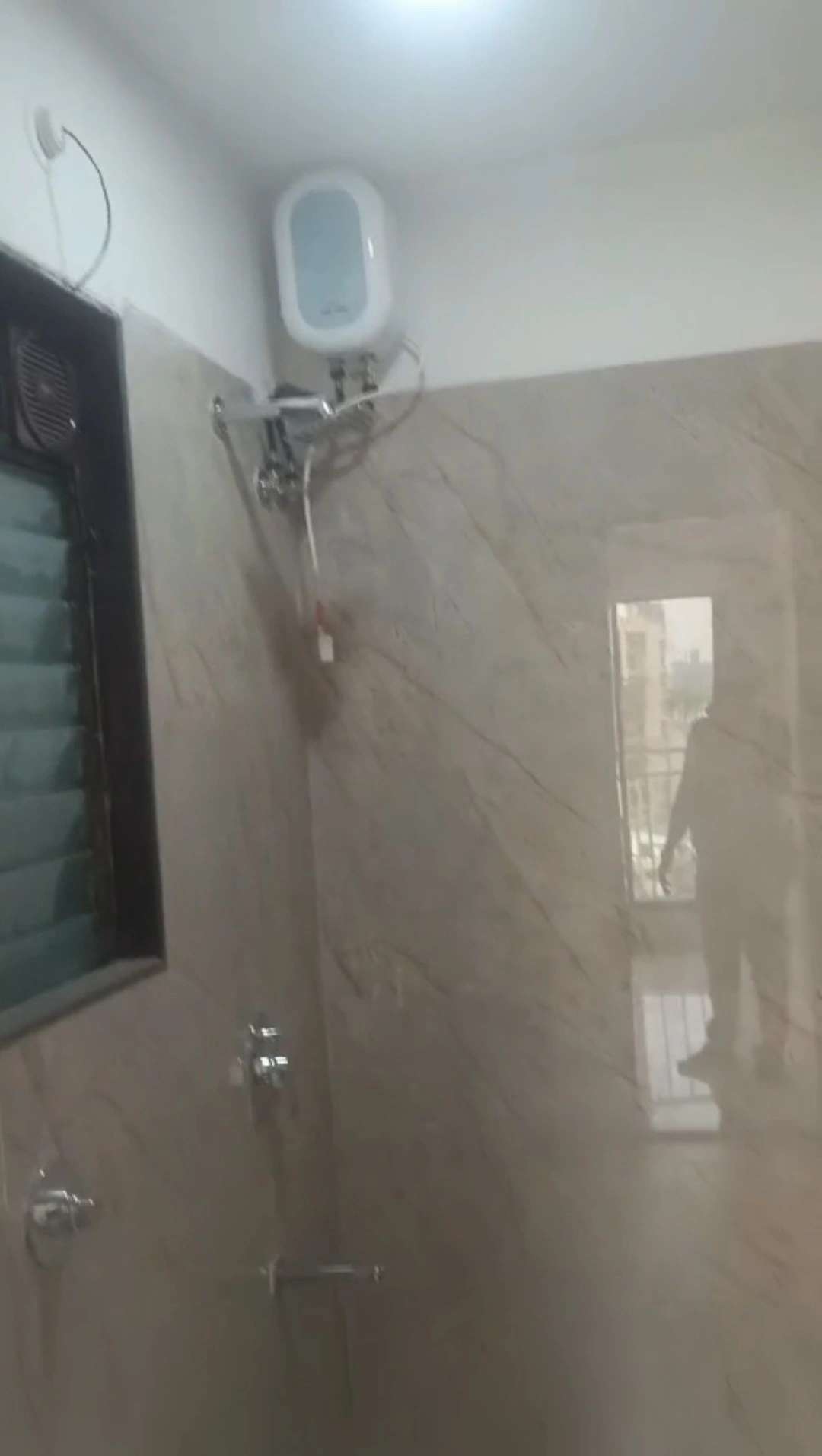 1 BHK Flat for Rent in Oxford Navrang Crystal, Goregaon West