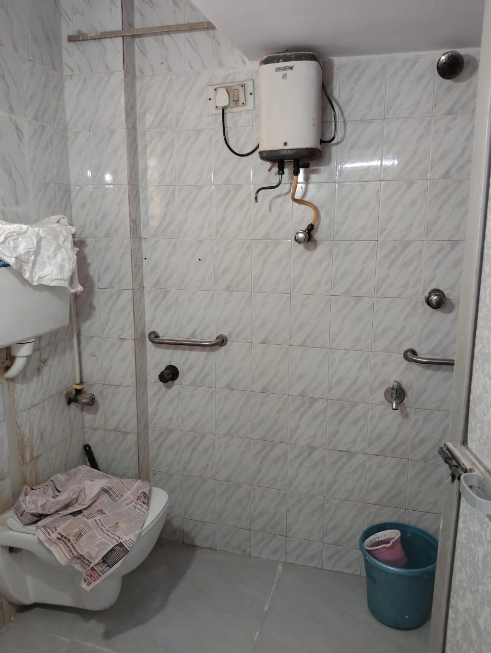 Studio apt Flat for Rent in Patidar Society , Malad West