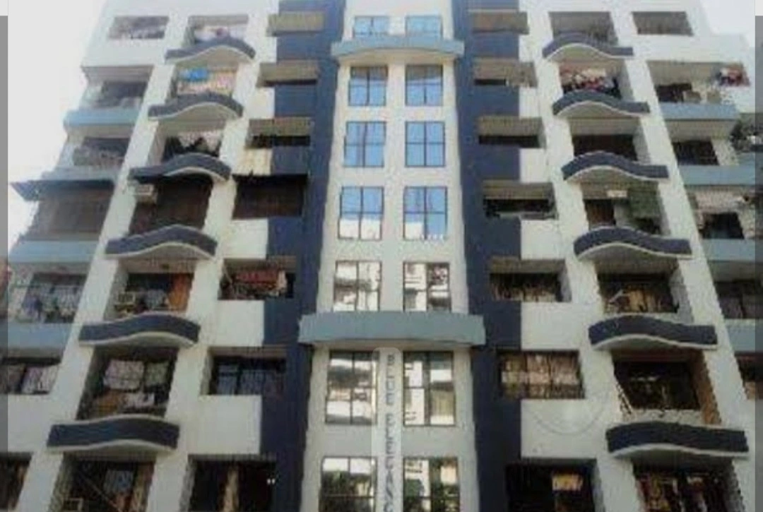 2 BHK Flat for Rent in Blue Elegance, Malad West