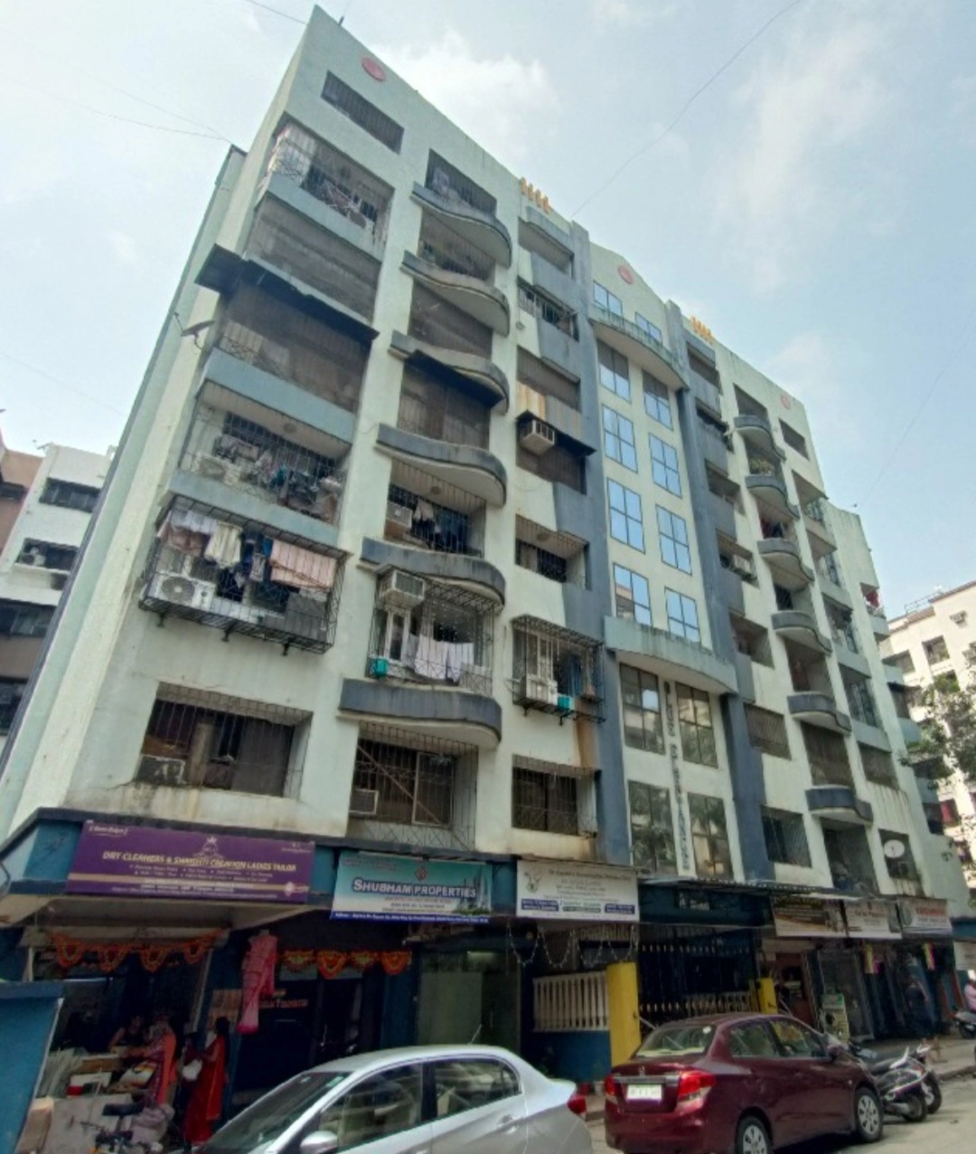 2 BHK Flat for Rent in Blue Elegance Society , Malad West