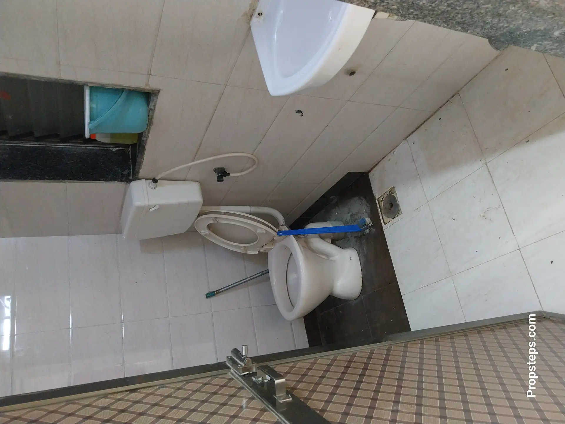 1.5 BHK Flat for Rent in Vashundhara Building , Goregaon West
