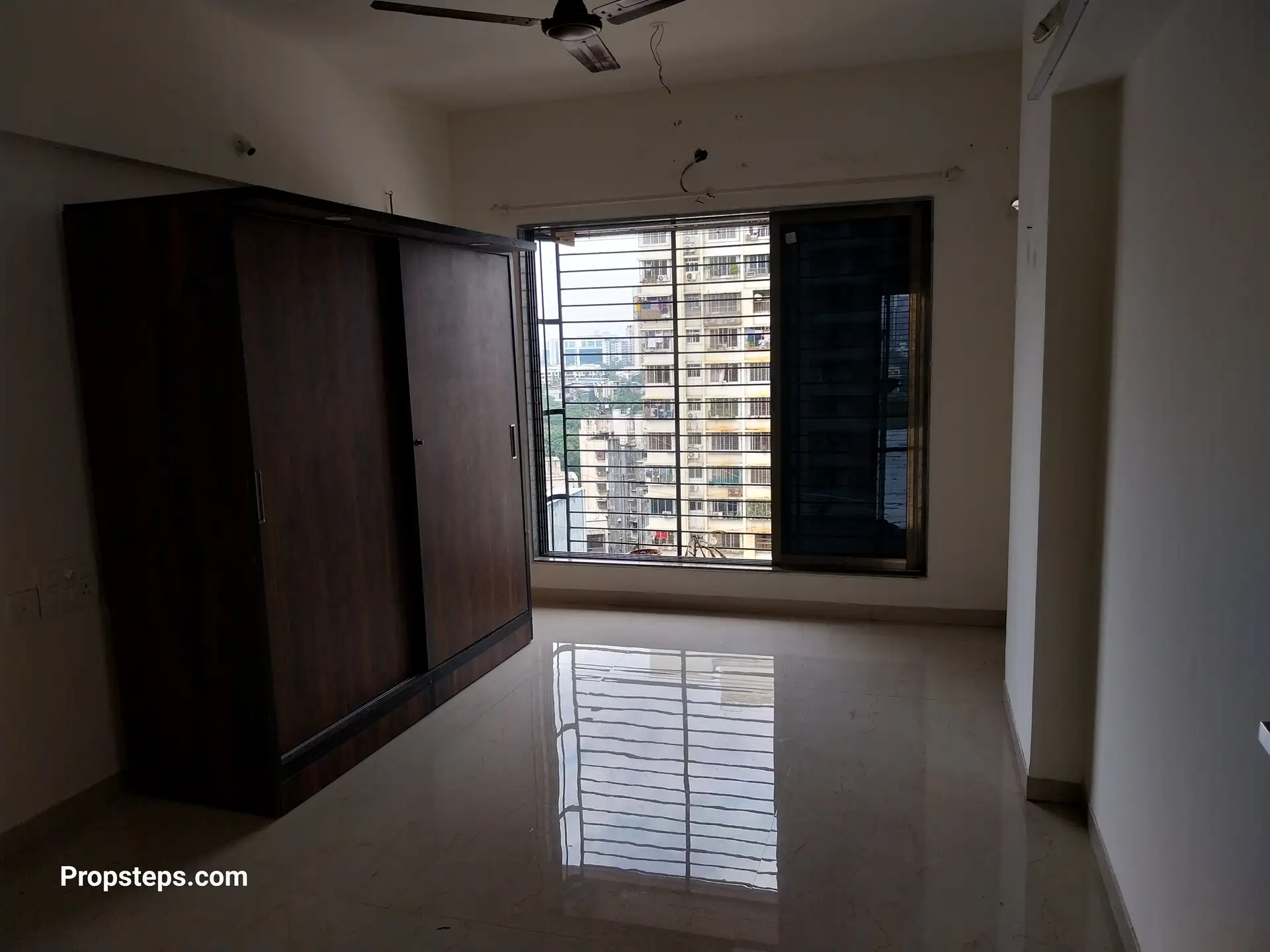 2 BHK Flat for Rent in Vashundhara Tower, Goregaon West