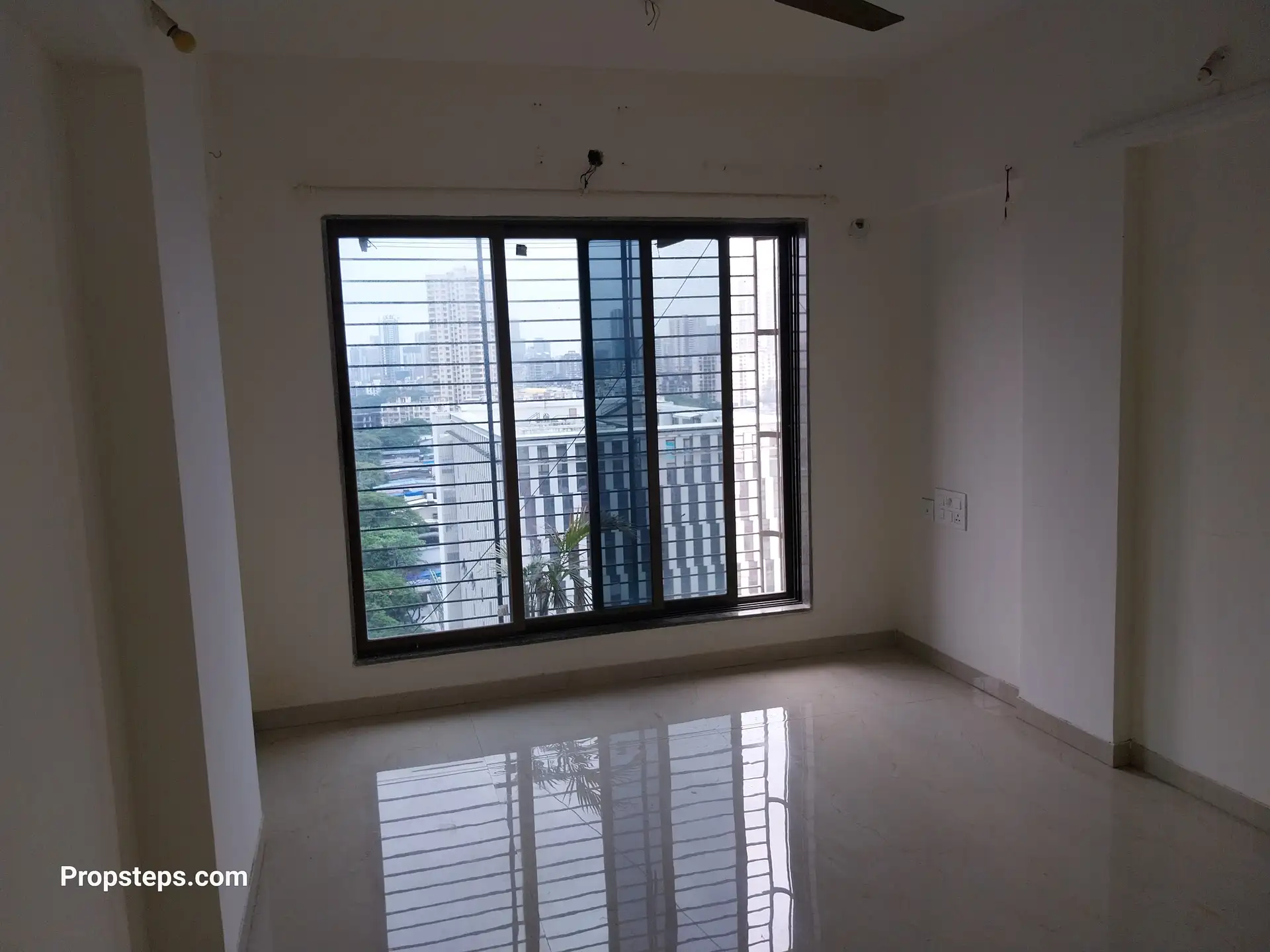 2 BHK Flat for Rent in Vashundhara Tower, Goregaon West