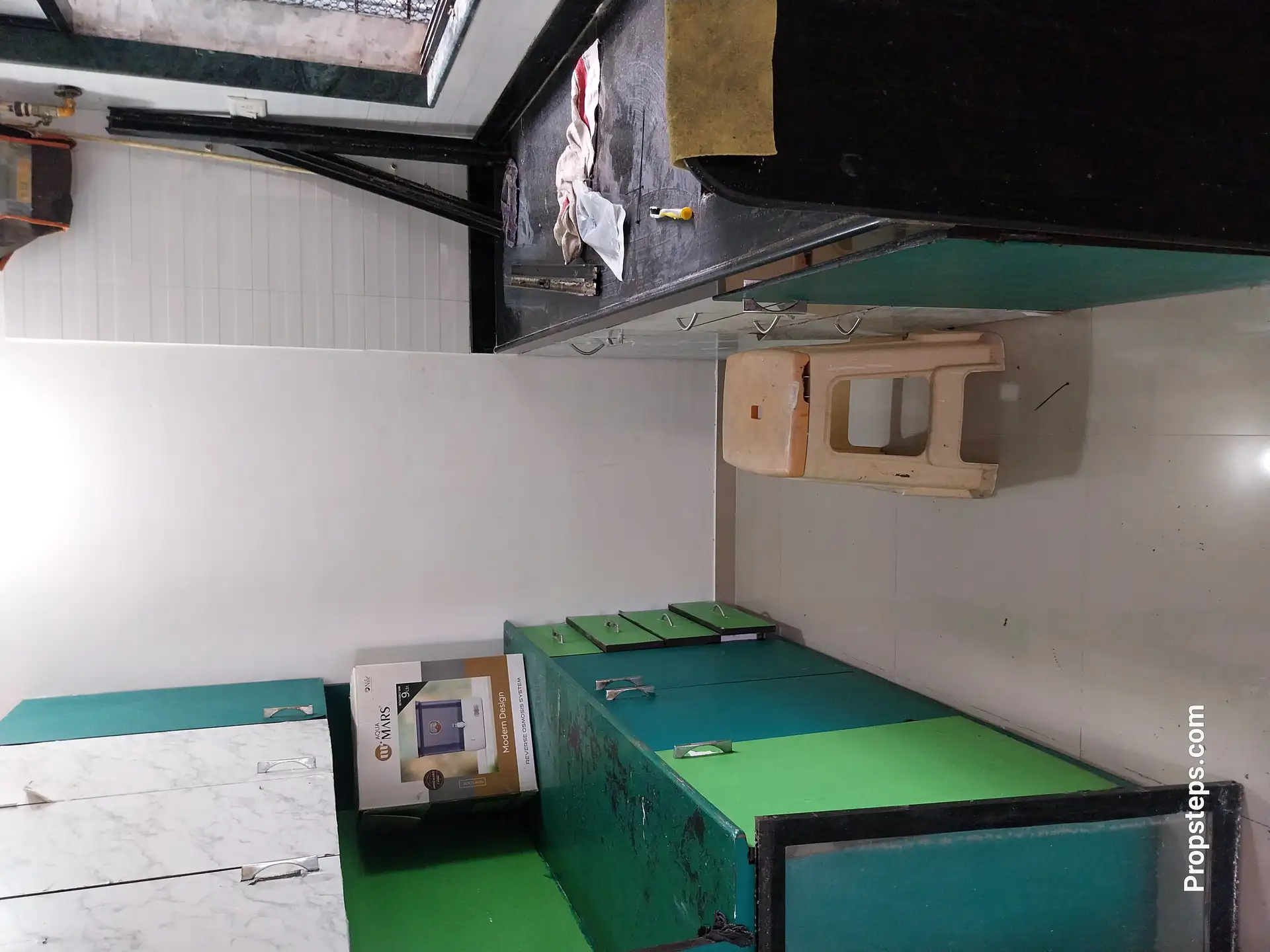 1.5 BHK Flat for Rent in Vaibhav Society, Goregaon West