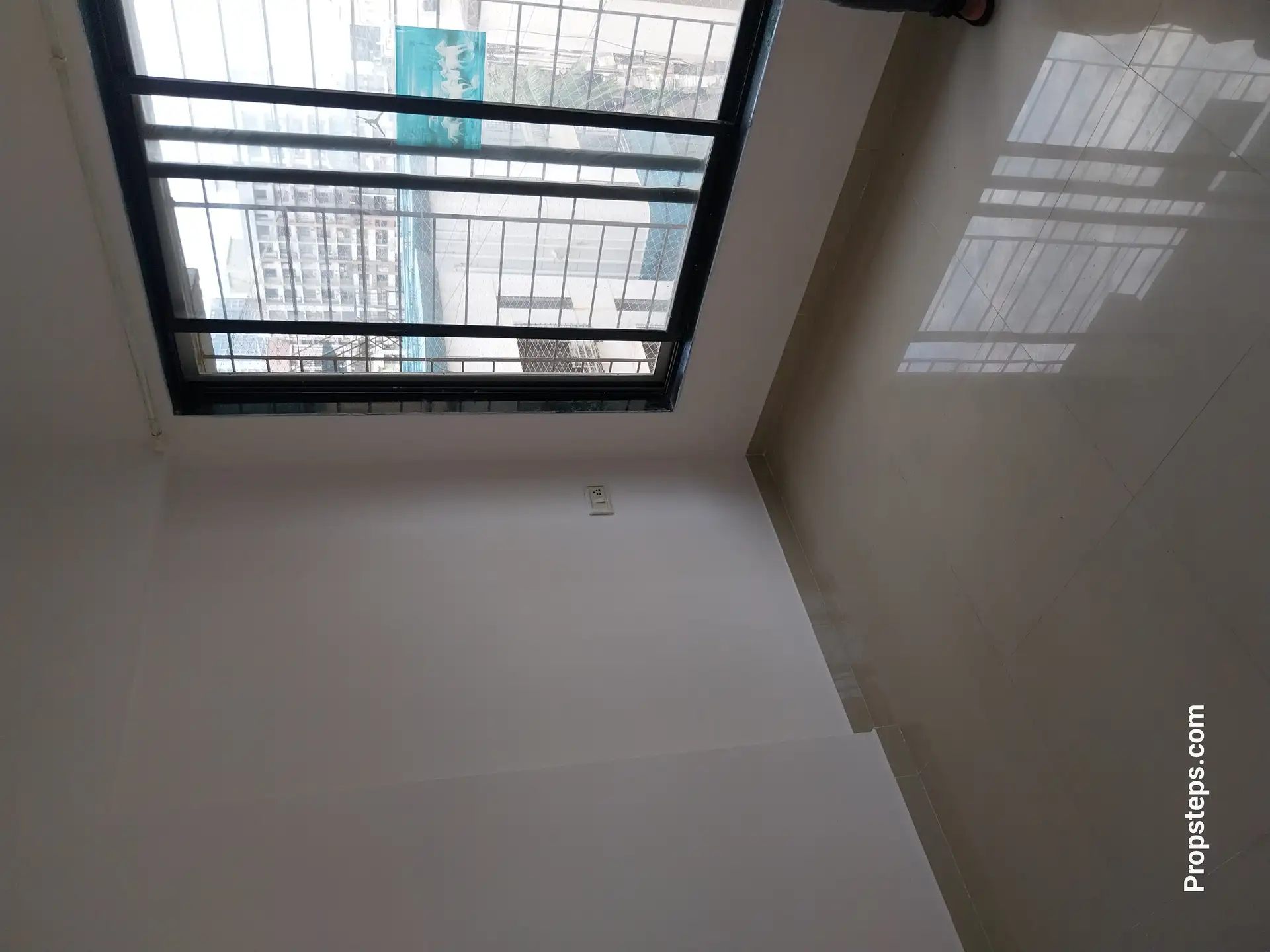 1.5 BHK Flat for Rent in Vaibhav Society, Goregaon West