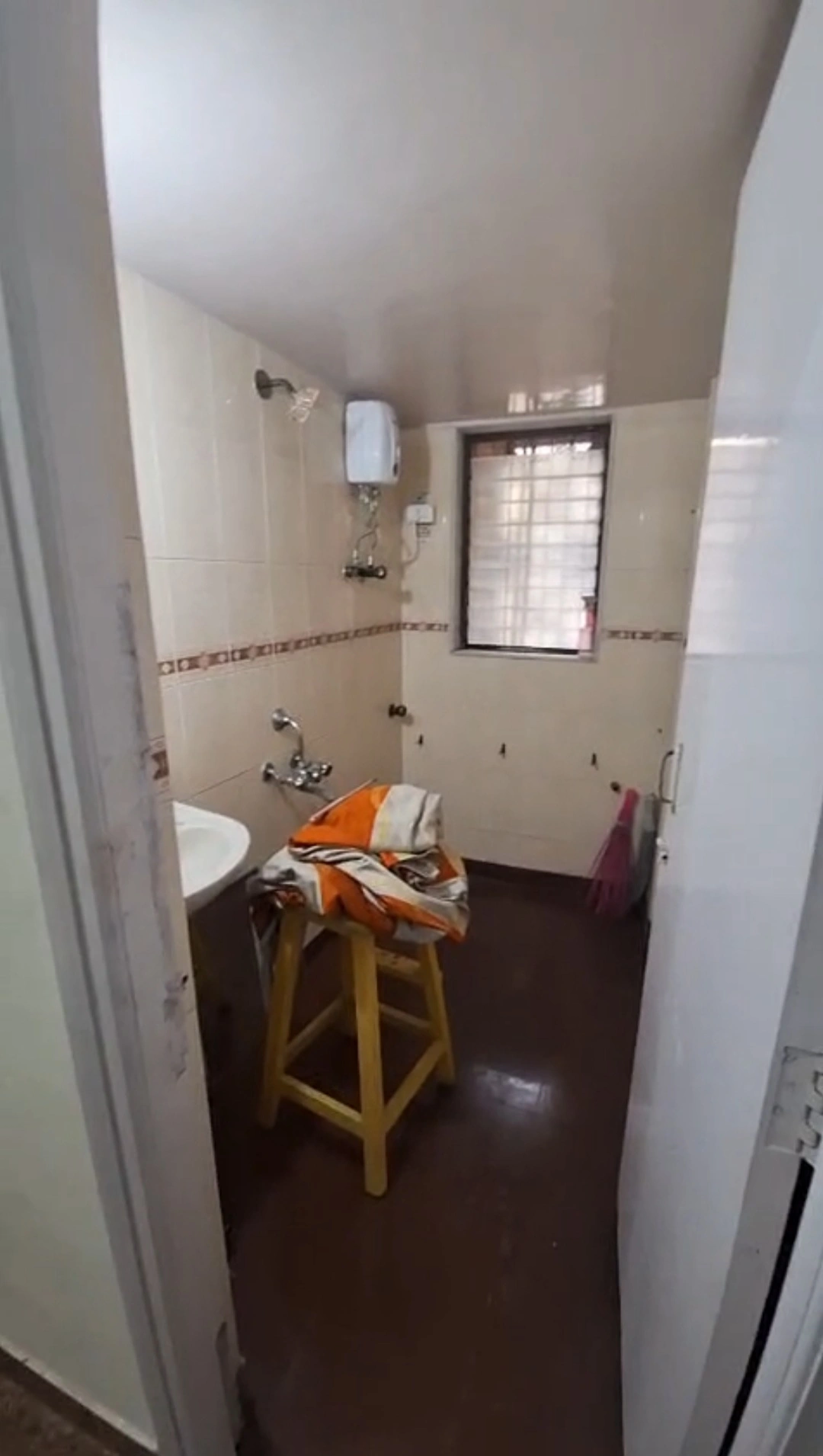 1 BHK Flat for Rent in Shiv Shakti Complex, Malad West