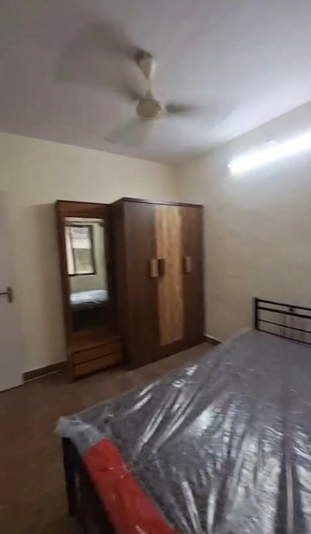 1 BHK Flat for Rent in Shiv Shakti Complex, Malad West