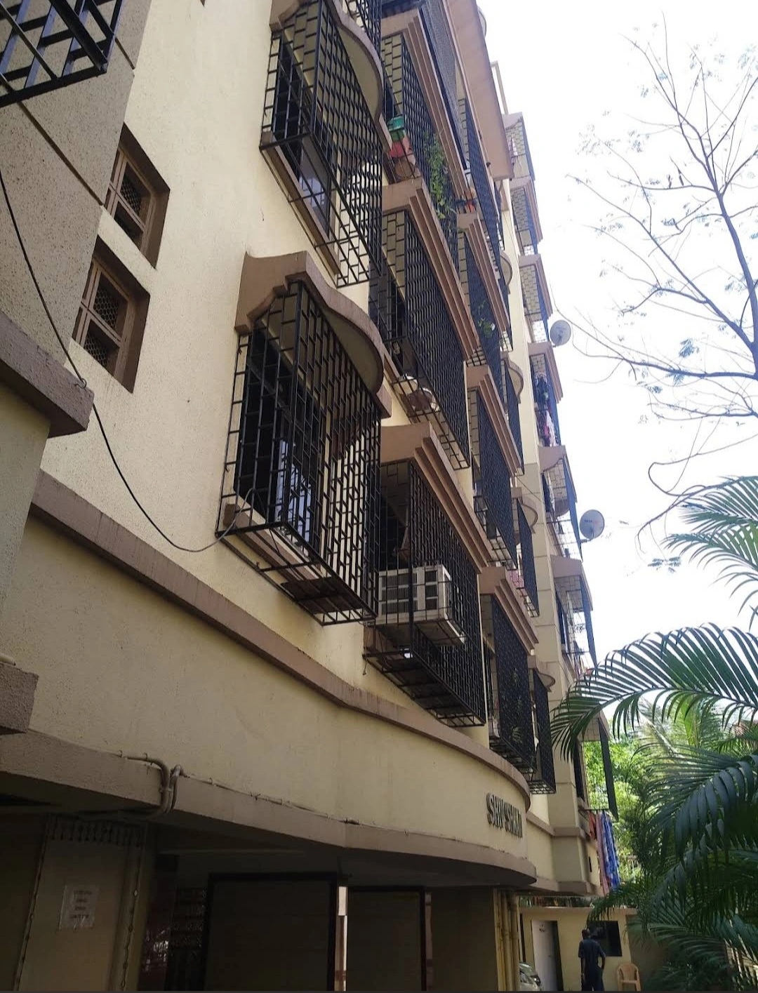 1 BHK Flat for Rent in Shiv Shakti Complex, Malad West