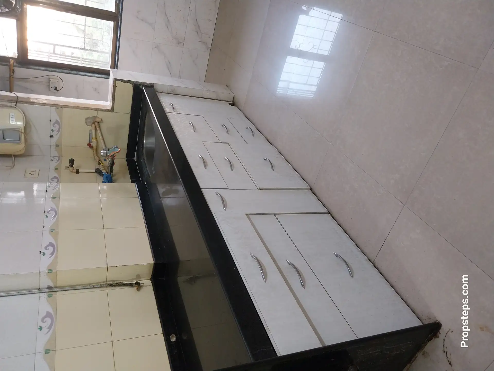 1 BHK Flat for Rent in Millinum Society, Goregaon West