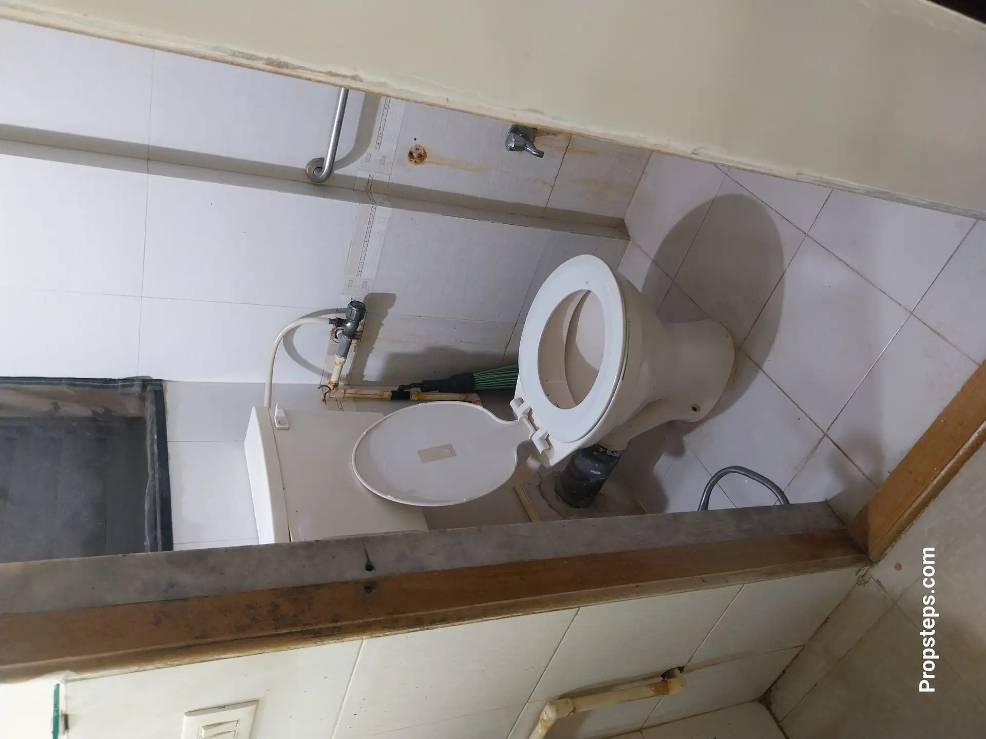 1 BHK Flat for Rent in Millinum Society, Goregaon West