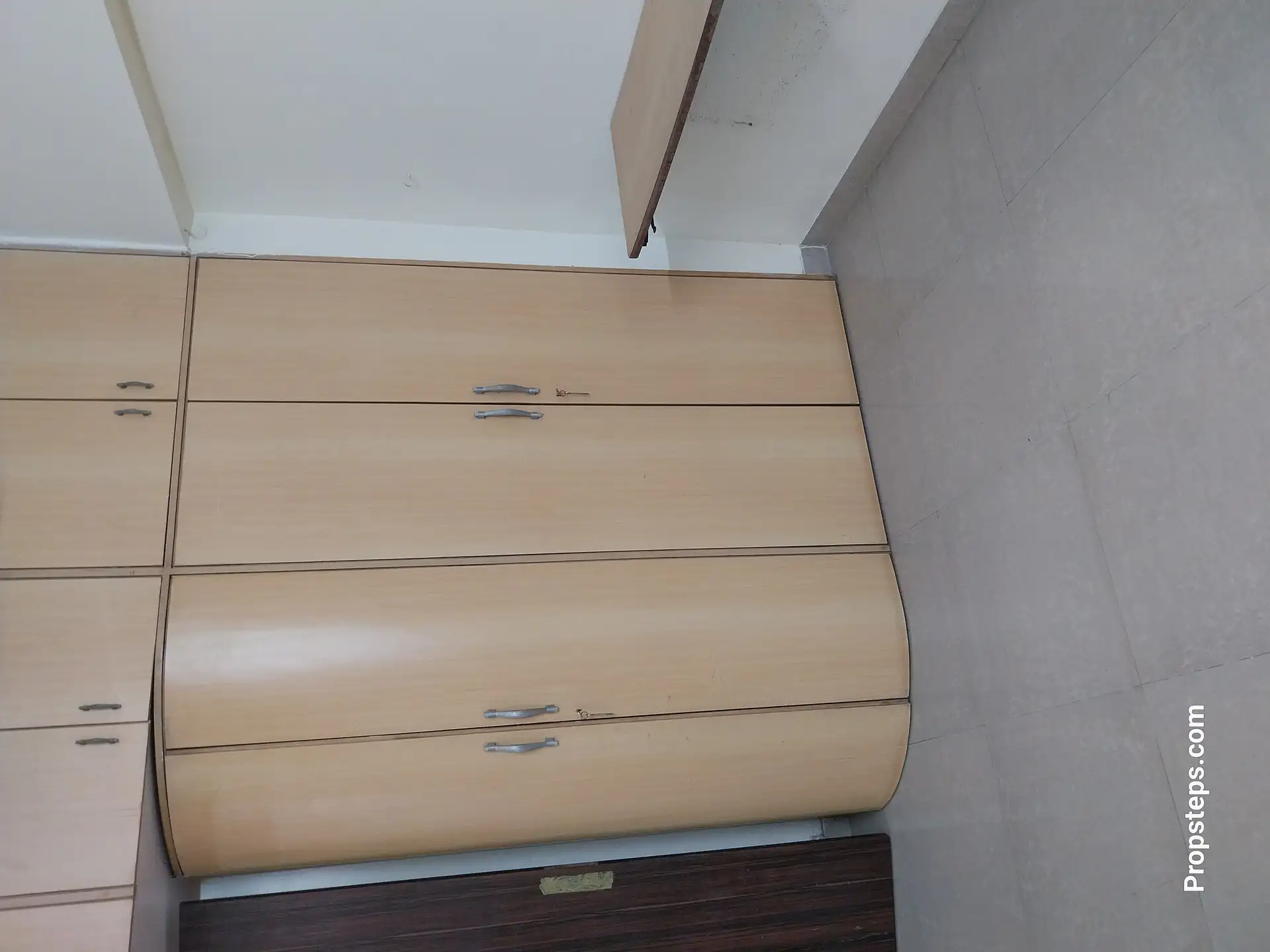1 BHK Flat for Rent in Millinum Society, Goregaon West