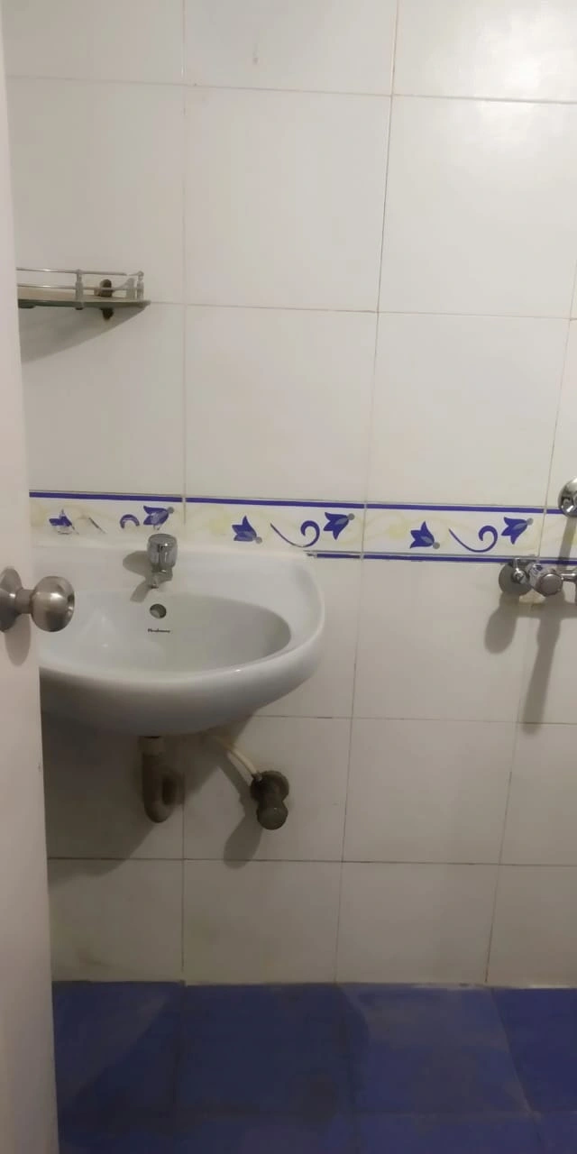 2 BHK Flat for Rent in Indraprastha Apartment , Goregaon West