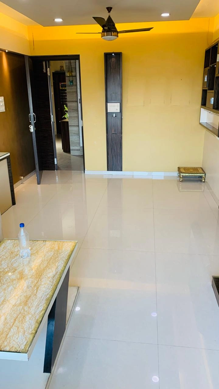 2 BHK Flat for Rent in Kabra Argentum Tower, Goregaon West