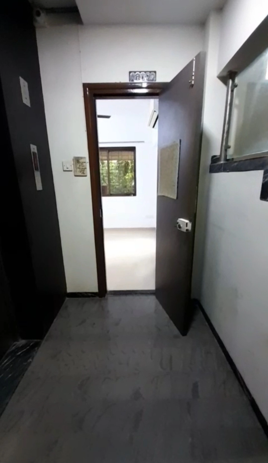 2 BHK Flat for Rent in Deshbandhu Society, Goregaon West