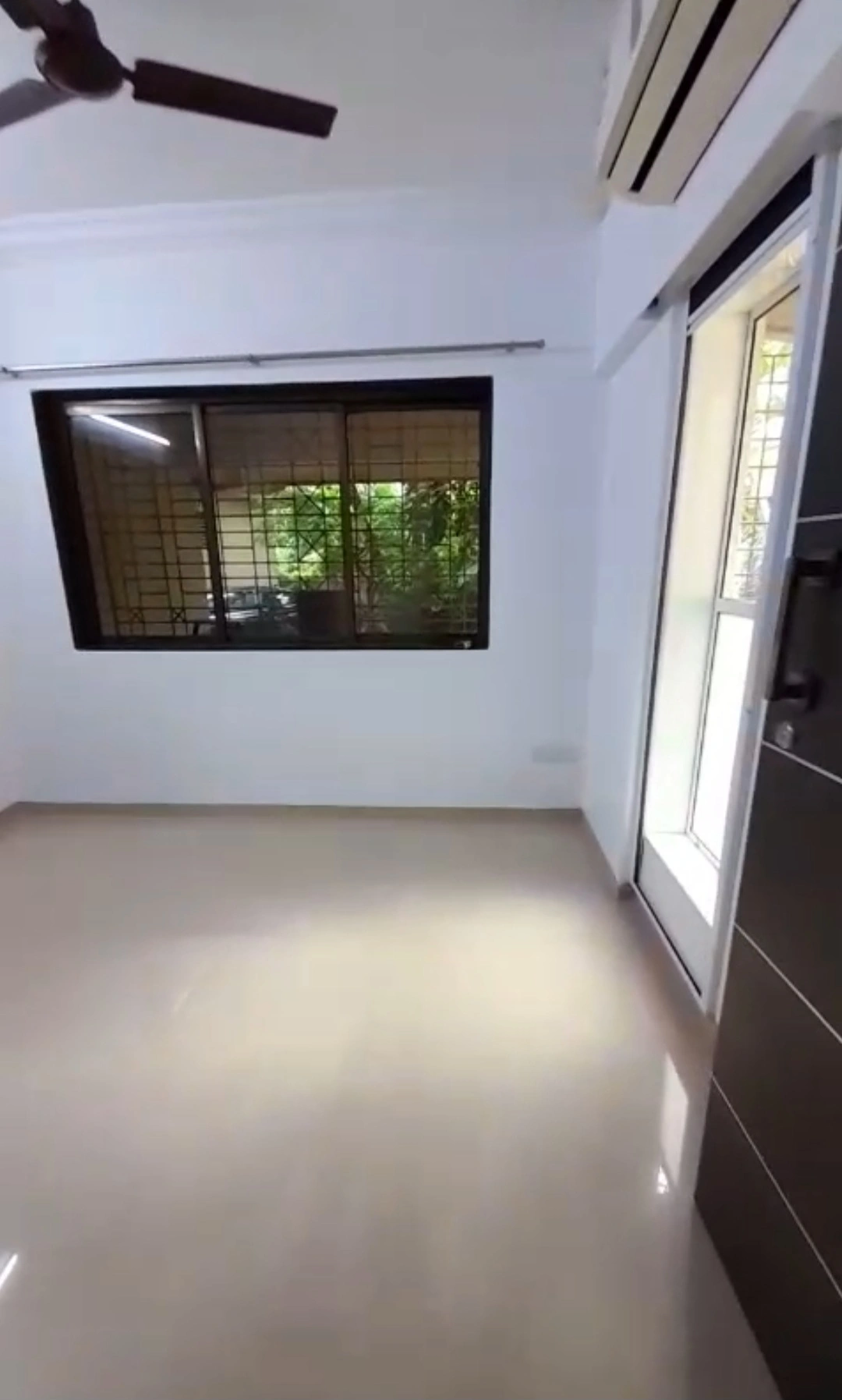 2 BHK Flat for Rent in Deshbandhu Society, Goregaon West