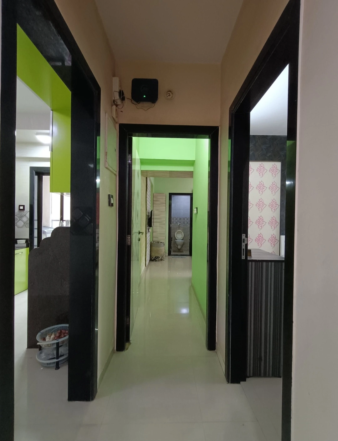 2 BHK Flat for Rent in Sethia Link View, Goregaon West
