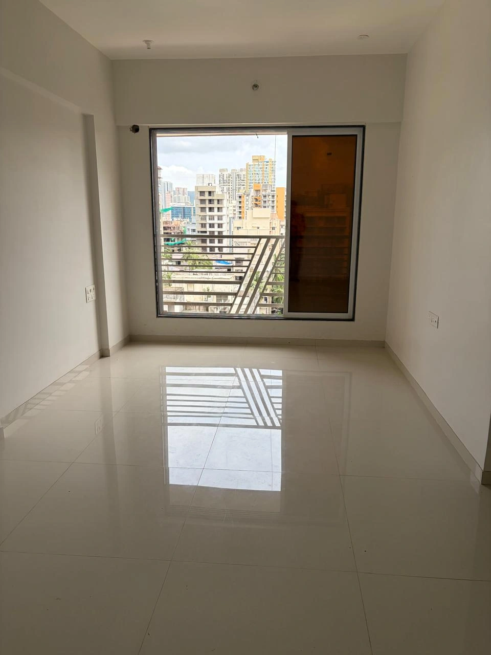 2 BHK Flat for Rent in Leela Shankar Tower, Goregaon West