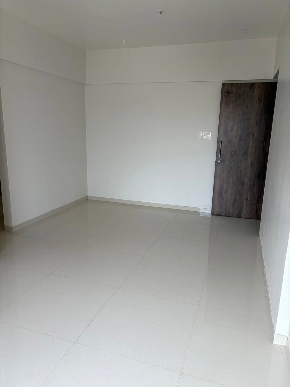 2 BHK Flat for Rent in Leela Shankar Tower, Goregaon West